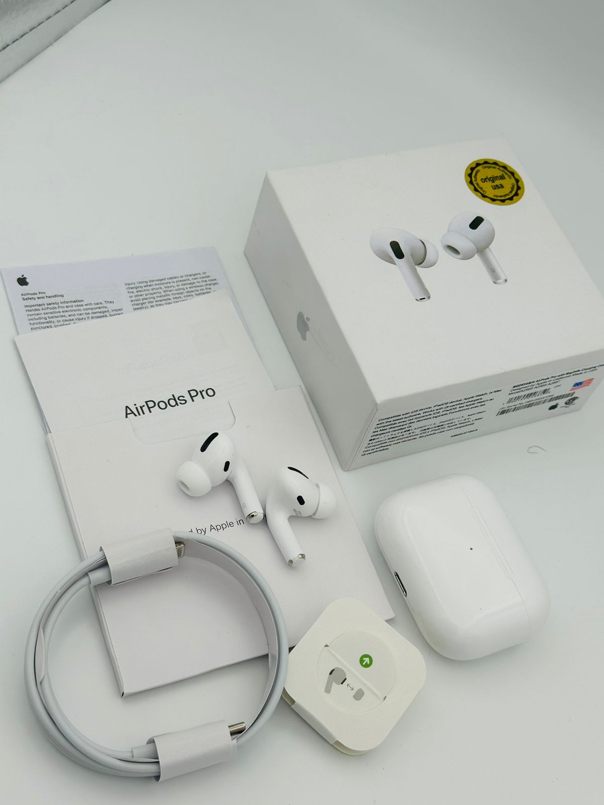 Airpods Pro | Master Copy | best budget Airpords!